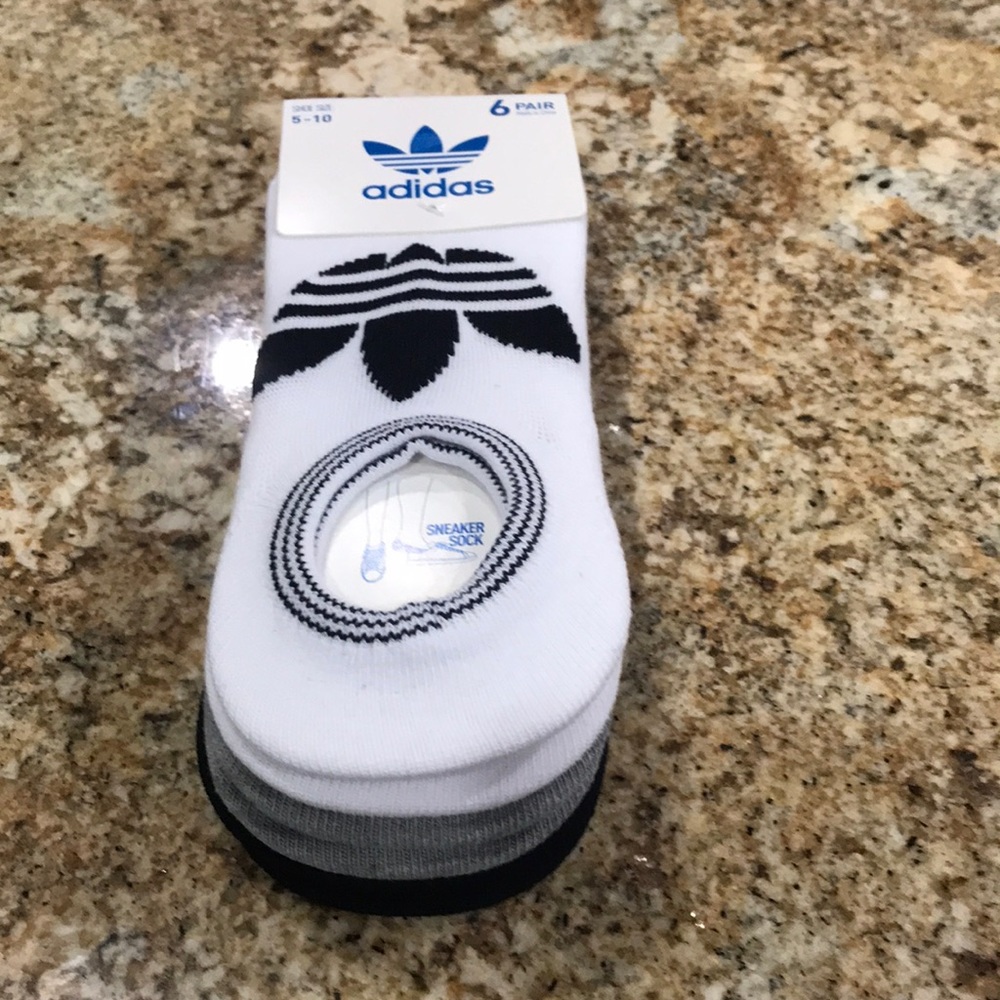 Adidas no show socks new size 5-10 shoe fo…